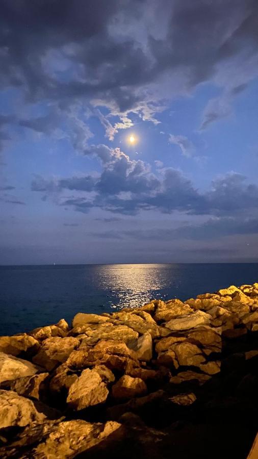 Cozy Lemon Menton Apartman Kültér fotó